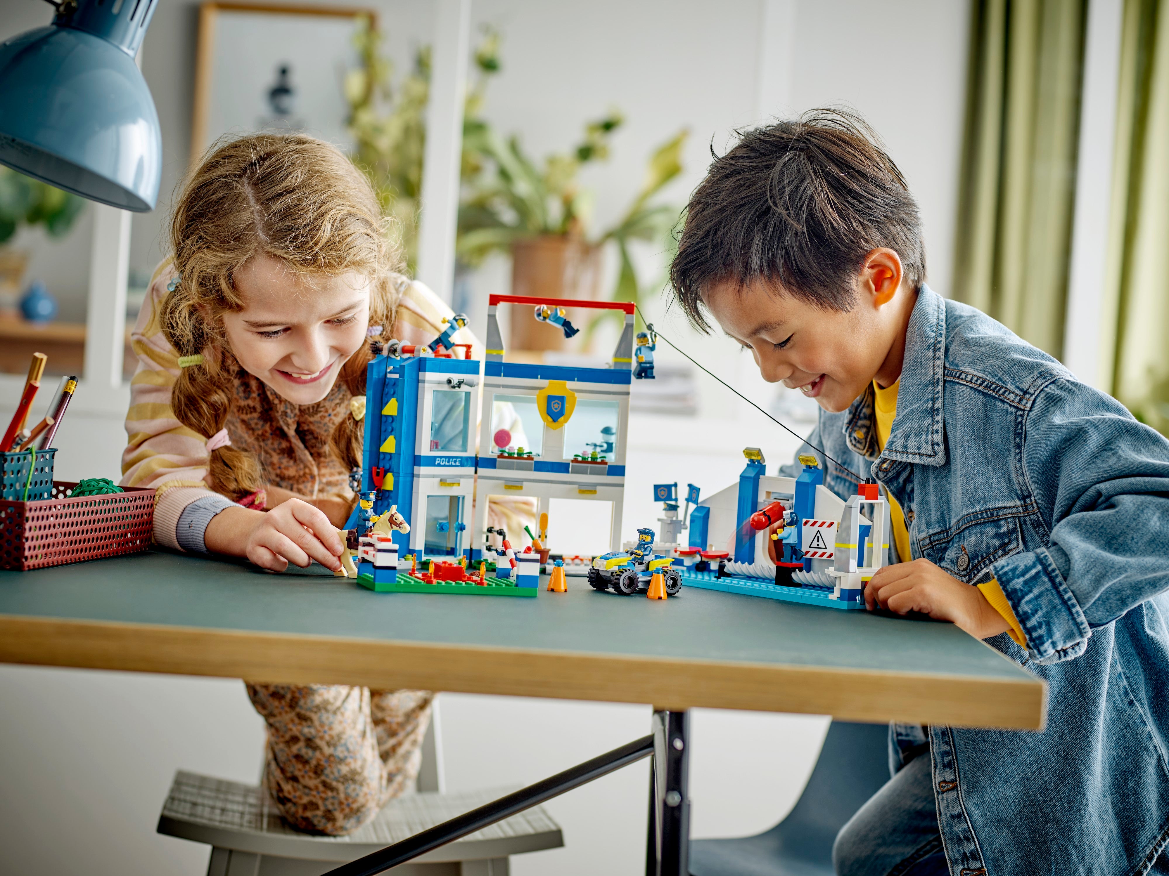 Academia De Entrenamiento De Policía De Lego City
